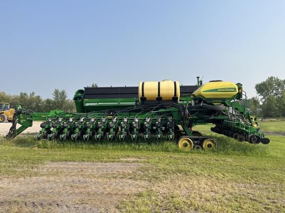 Image of John Deere DB66 Primary image