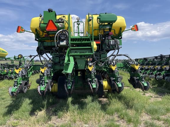 Image of John Deere DB90 equipment image 4