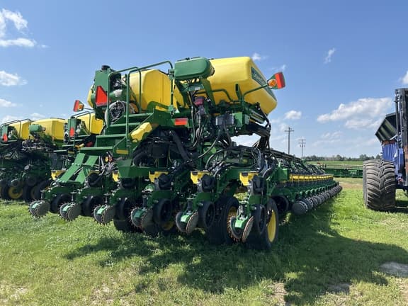 Image of John Deere DB90 equipment image 4