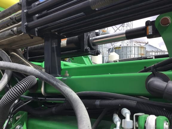 Image of John Deere DB90 equipment image 2