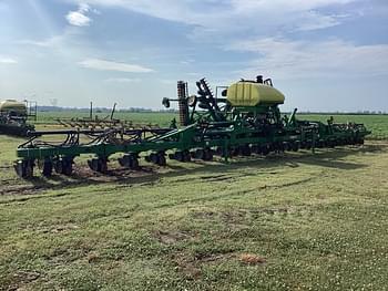 2019 John Deere DR18 Equipment Image0