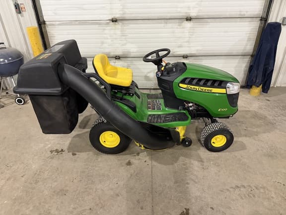 Image of John Deere E100 Primary image