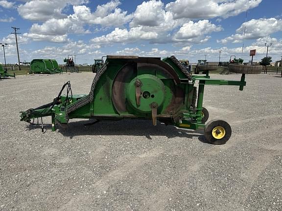 Image of John Deere E12 equipment image 1