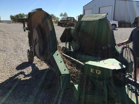 Image of John Deere E12 equipment image 4