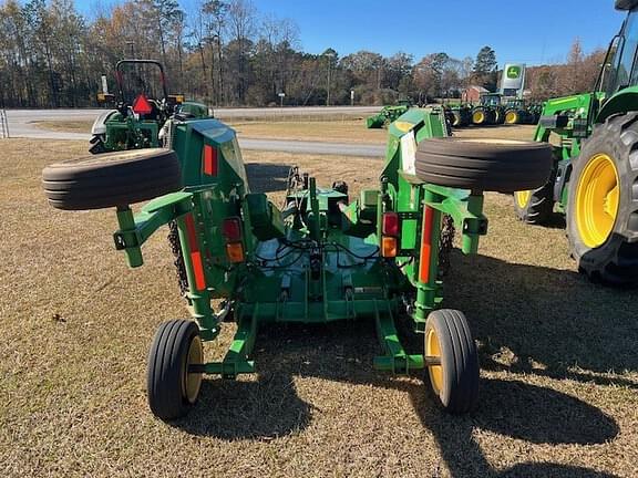 Image of John Deere E12 equipment image 4