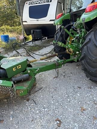 Image of John Deere E12 equipment image 3