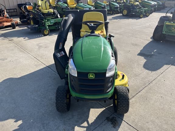Image of John Deere E120 equipment image 1