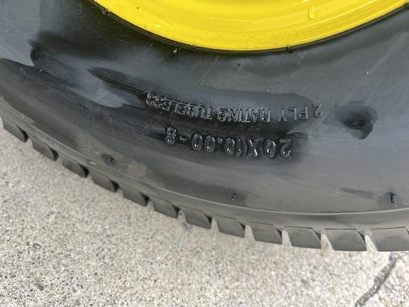 Image of John Deere E130 equipment image 4