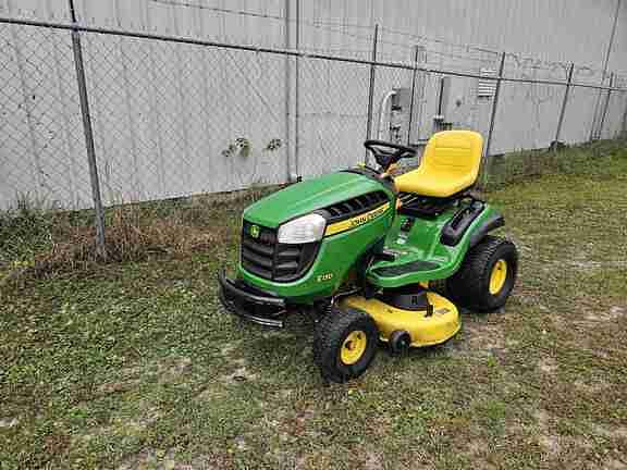 Image of John Deere E130 Image 1