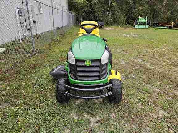 Image of John Deere E130 equipment image 2