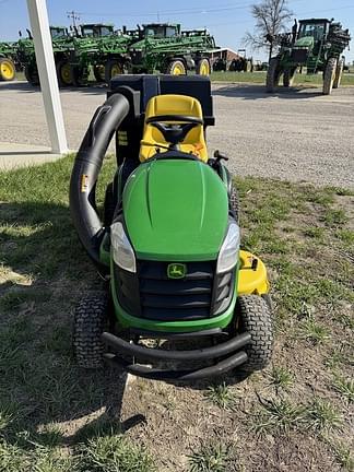 Image of John Deere E130 equipment image 1