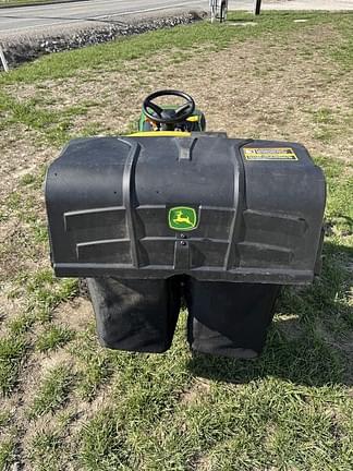 Image of John Deere E130 equipment image 3