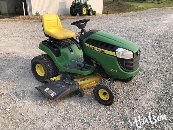 Image of John Deere E140 Primary image