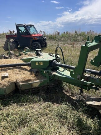 2019 John Deere E15 Equipment Image0