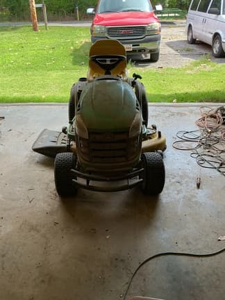 Image of John Deere E170 equipment image 1