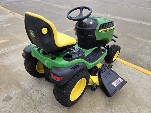 Image of John Deere E170 equipment image 4