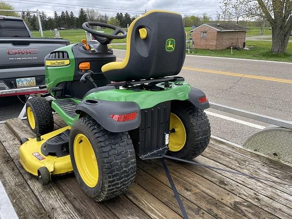 Image of John Deere E180 equipment image 4