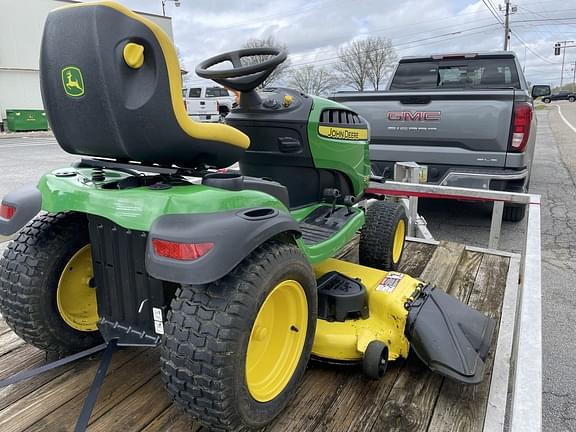 Image of John Deere E180 equipment image 2