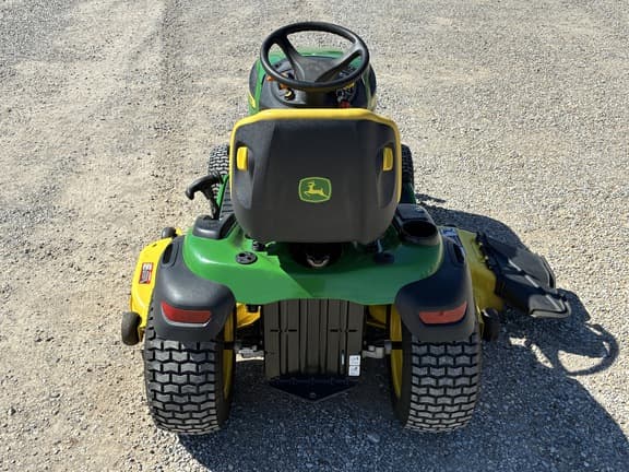 Image of John Deere E180 equipment image 3