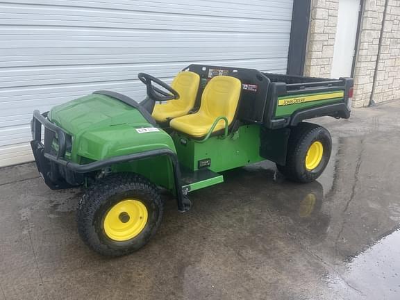 Image of John Deere Gator TE 4x2 equipment image 1