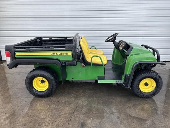 Image of John Deere Gator TE 4x2 equipment image 3