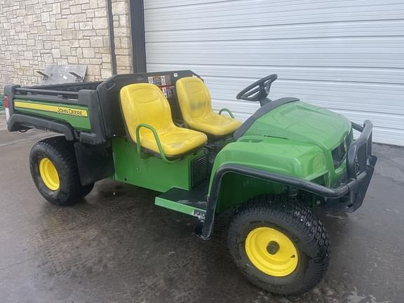 Image of John Deere Gator TE 4x2 equipment image 4