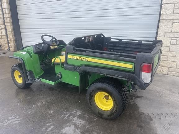 Image of John Deere Gator TE 4x2 equipment image 2