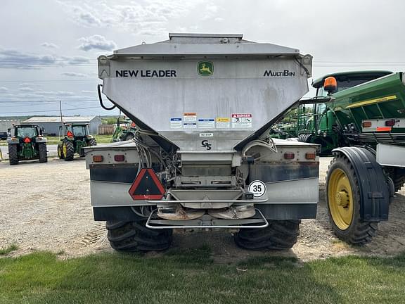 Image of John Deere F4365 equipment image 4