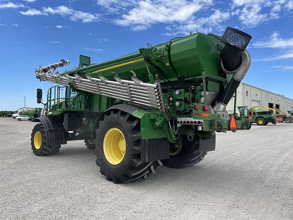 Image of John Deere F4365 equipment image 2