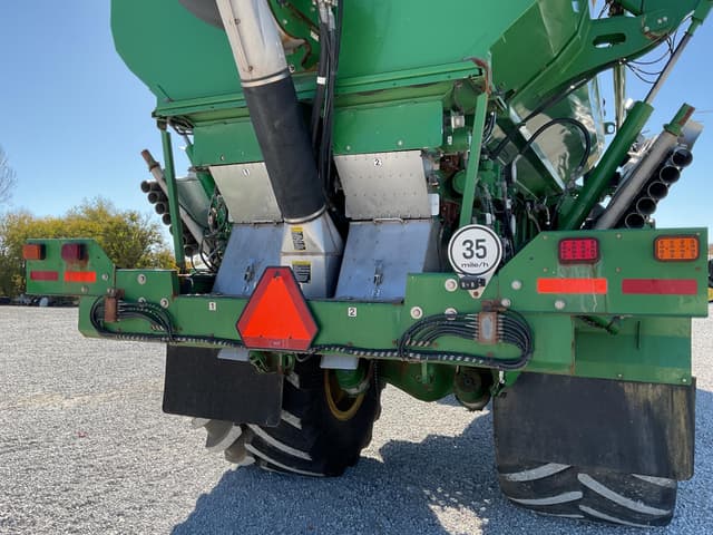 Image of John Deere F4365 equipment image 4