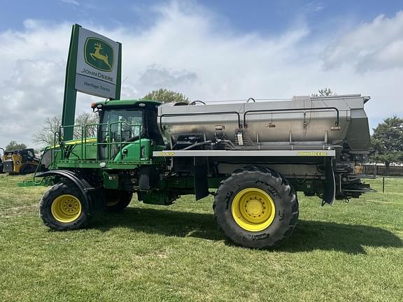 Image of John Deere F4365 equipment image 1