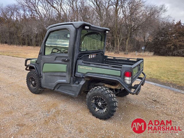 Image of John Deere XUV 835R equipment image 3