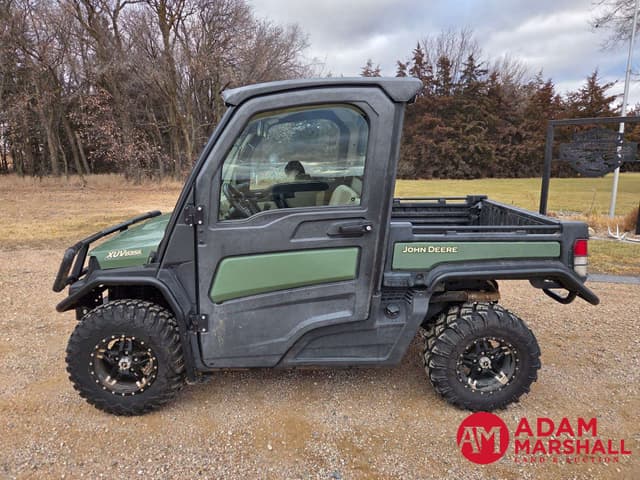 Image of John Deere XUV 835R equipment image 2