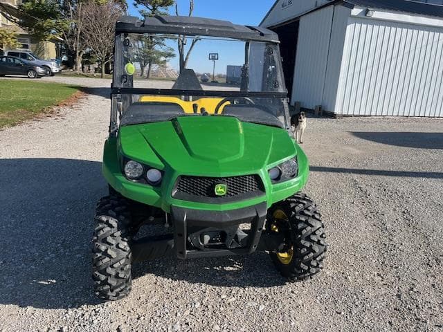 Image of John Deere Gator XUV 590M equipment image 4