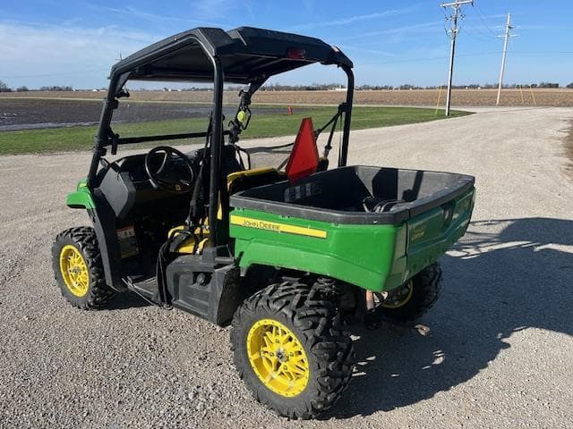 Image of John Deere Gator XUV 590M equipment image 1