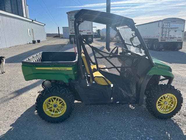 Image of John Deere Gator XUV 590M equipment image 3