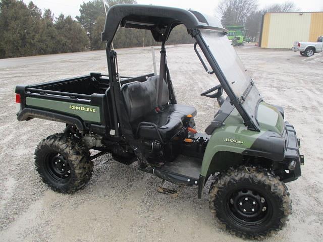 Image of John Deere XUV 825M equipment image 1