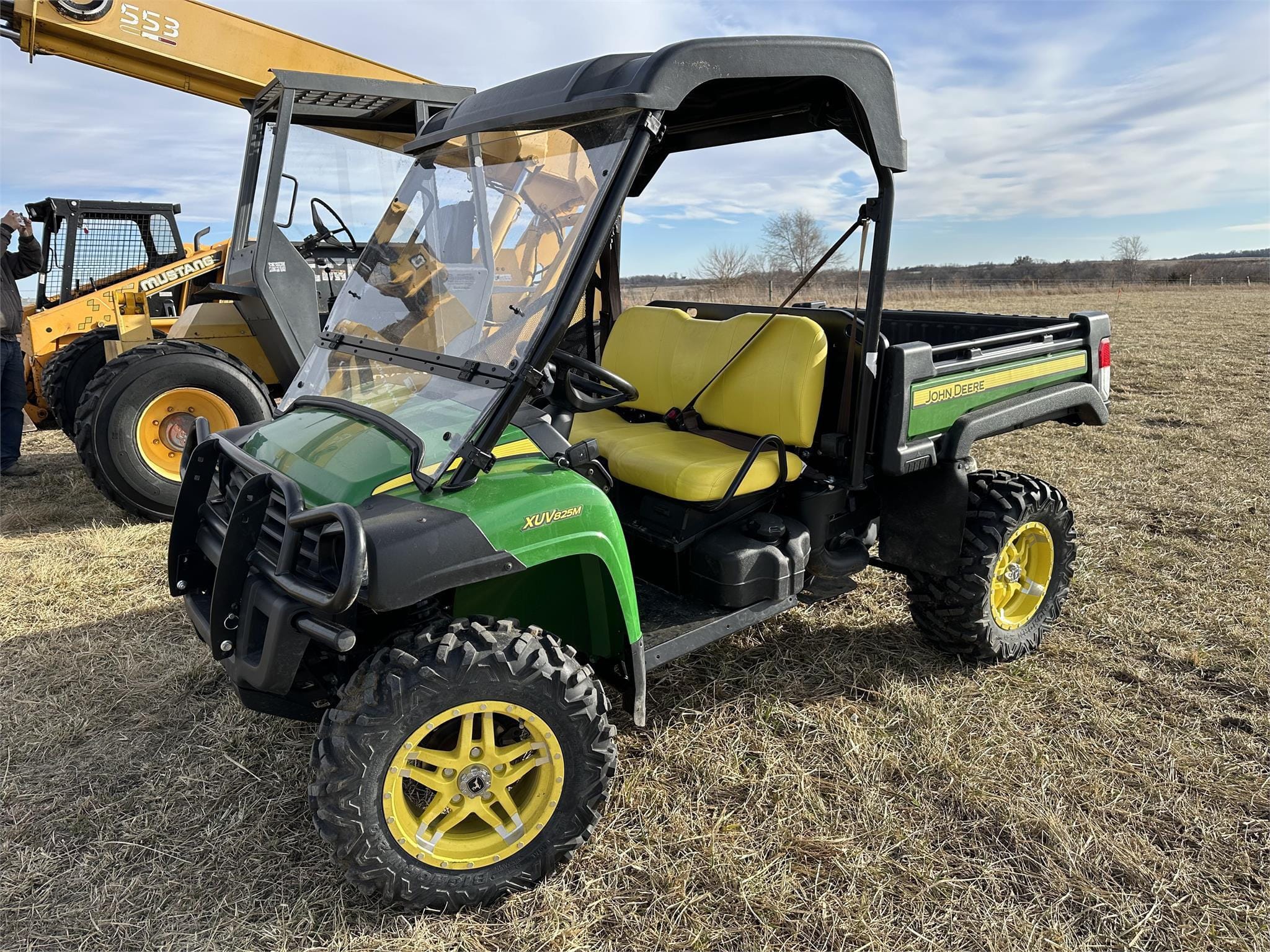 Main image John Deere XUV 825M