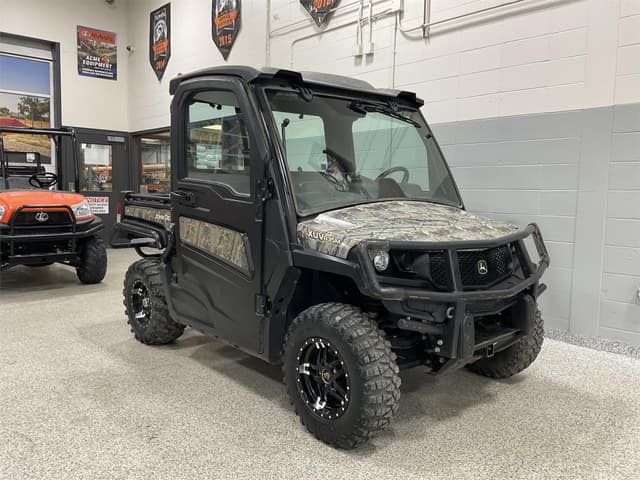 Image of John Deere XUV 835M equipment image 4