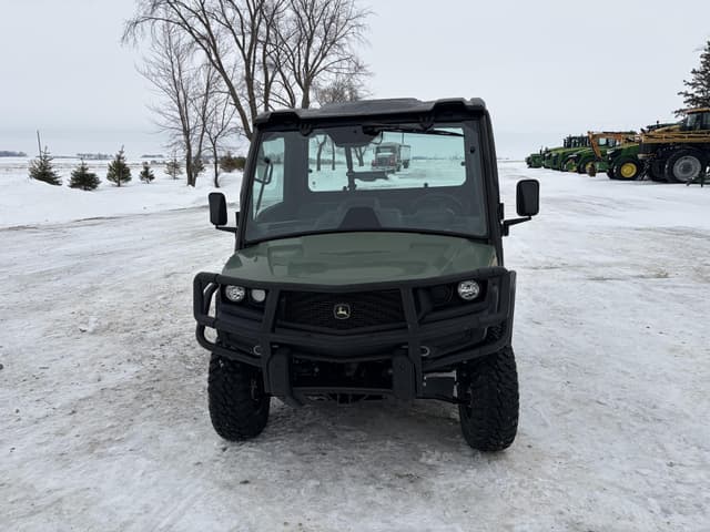 Image of John Deere XUV 835M equipment image 2