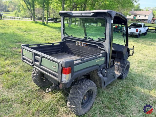 Image of John Deere XUV 835M equipment image 4