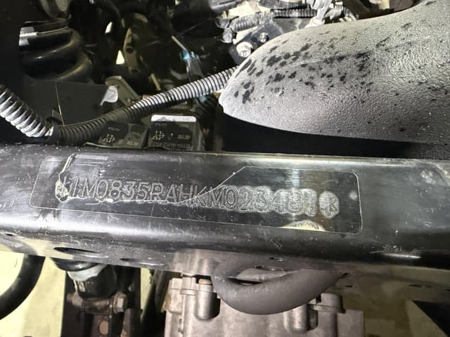 Image of John Deere XUV 835R equipment image 3