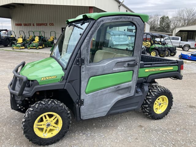 Image of John Deere Gator XUV 835R equipment image 1