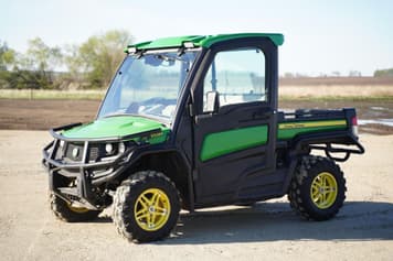 Main image John Deere XUV 835R