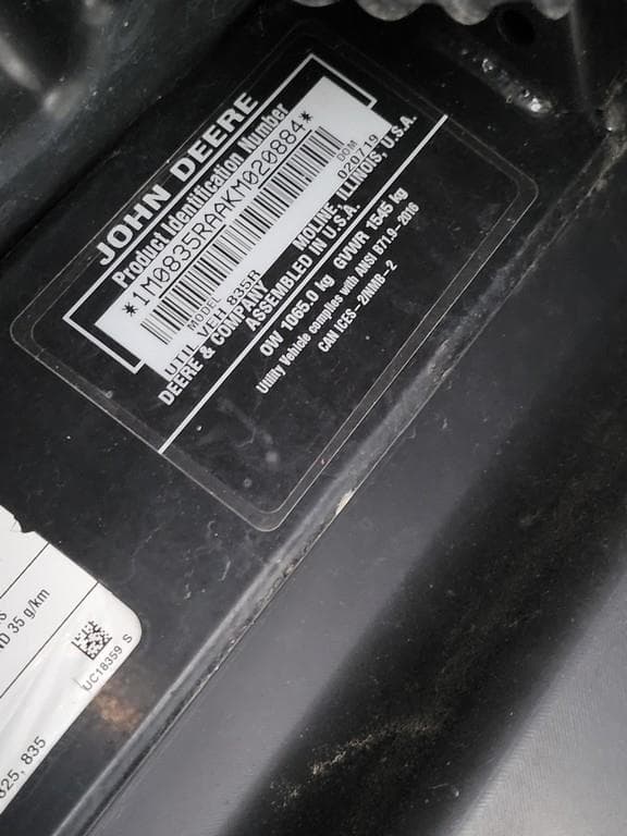 Image of John Deere XUV 835R equipment image 4