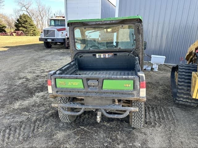 Image of John Deere XUV 835R equipment image 4