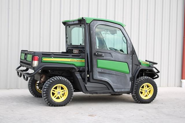 Image of John Deere XUV 835R equipment image 4