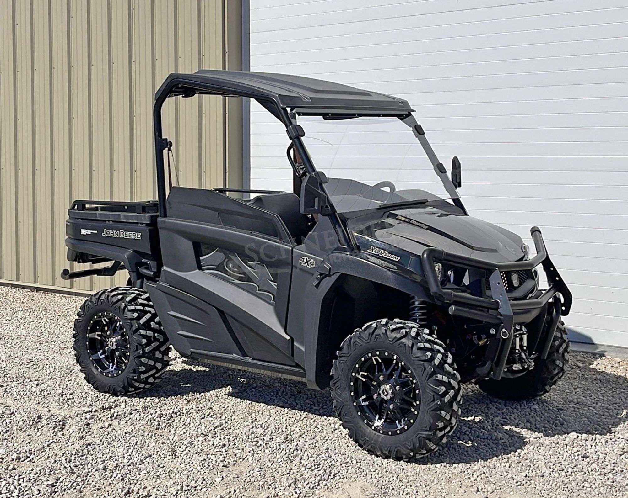 Main image John Deere XUV 590M