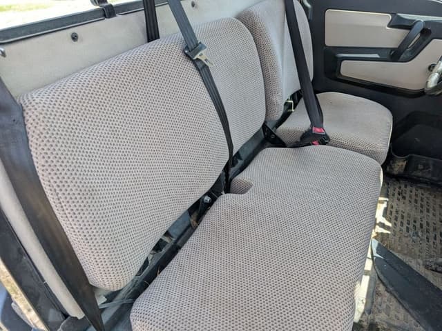 Image of John Deere XUV 835R equipment image 4