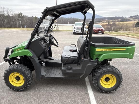 Image of John Deere XUV 560E equipment image 3